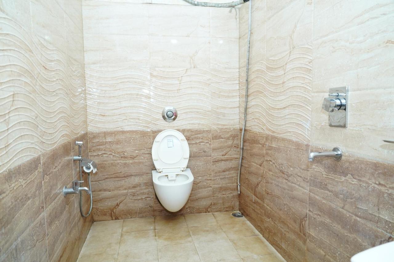 Aastha Hotel Rourkela Bagian luar foto