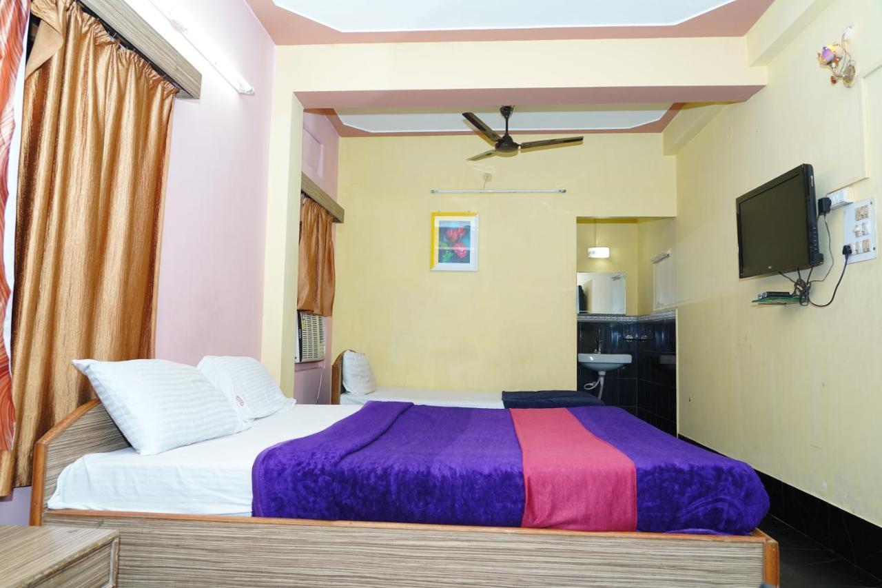 Aastha Hotel Rourkela Bagian luar foto